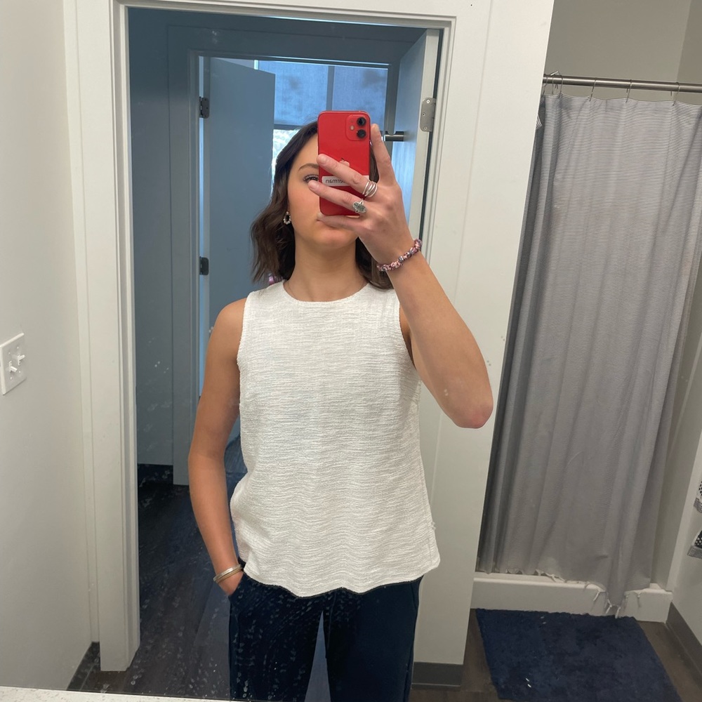 Banana Republic Classy tank